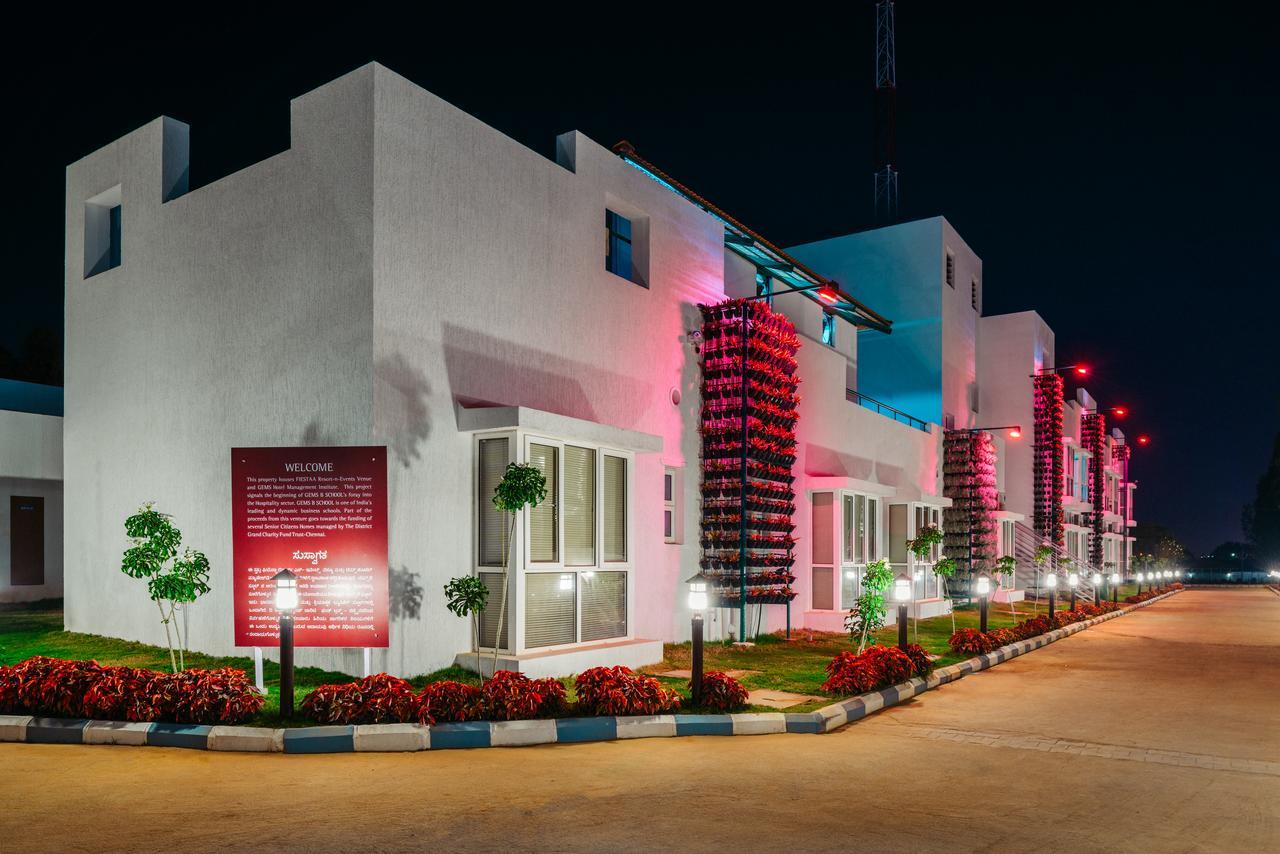 Fiestaa Resort N Events Venue Devanahalli Exterior foto